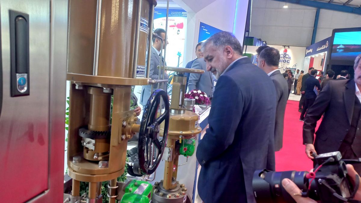 نمایشگاه نفت خوزستان + اسدروز 18