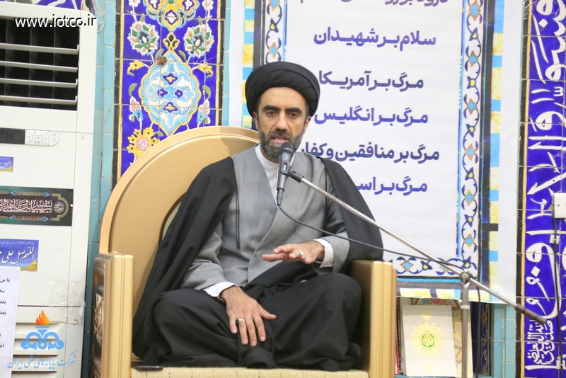 برگزاری مراسم عید سعید مبعث در پایانه نفتی خارگ 14