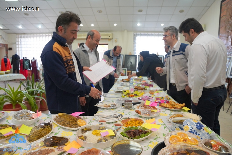 کیک و شیرینی + غذا + نان محلی 7