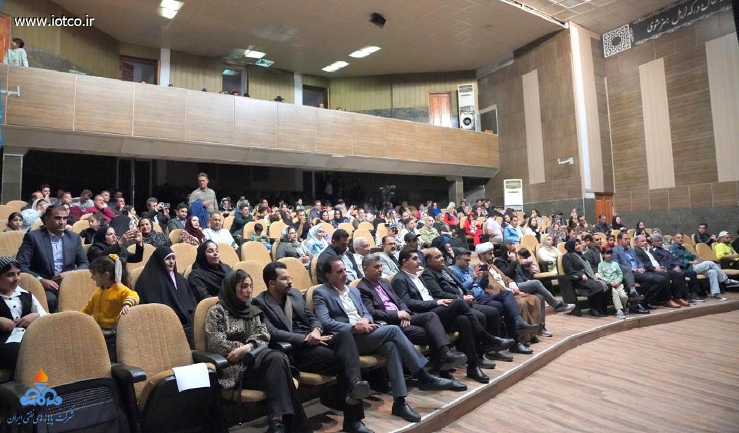 گروه موسیقی «نوای ققنوس» +شرکت پایانه‌های نفتی ایران +چهلمین جشنواره بین‌المللی موسیقی فجر 1