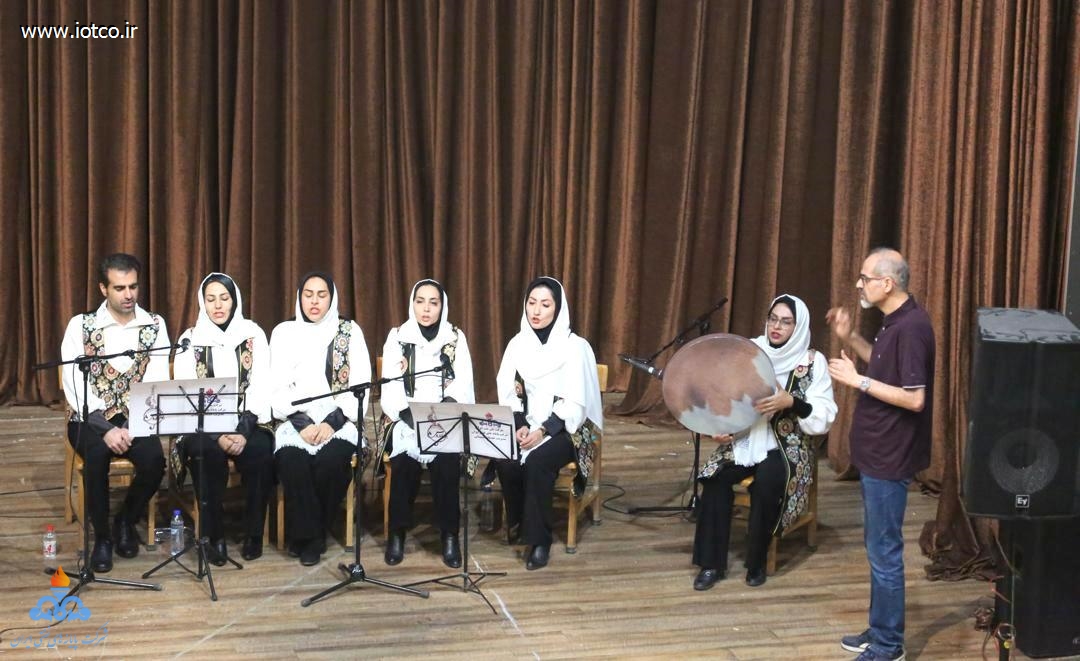 گروه موسیقی «نوای ققنوس» +شرکت پایانه‌های نفتی ایران +چهلمین جشنواره بین‌المللی موسیقی فجر 7