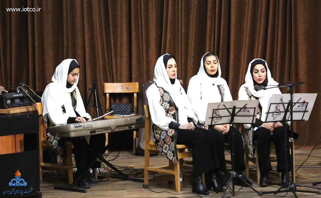 گروه موسیقی «نوای ققنوس» +شرکت پایانه‌های نفتی ایران +چهلمین جشنواره بین‌المللی موسیقی فجر 10