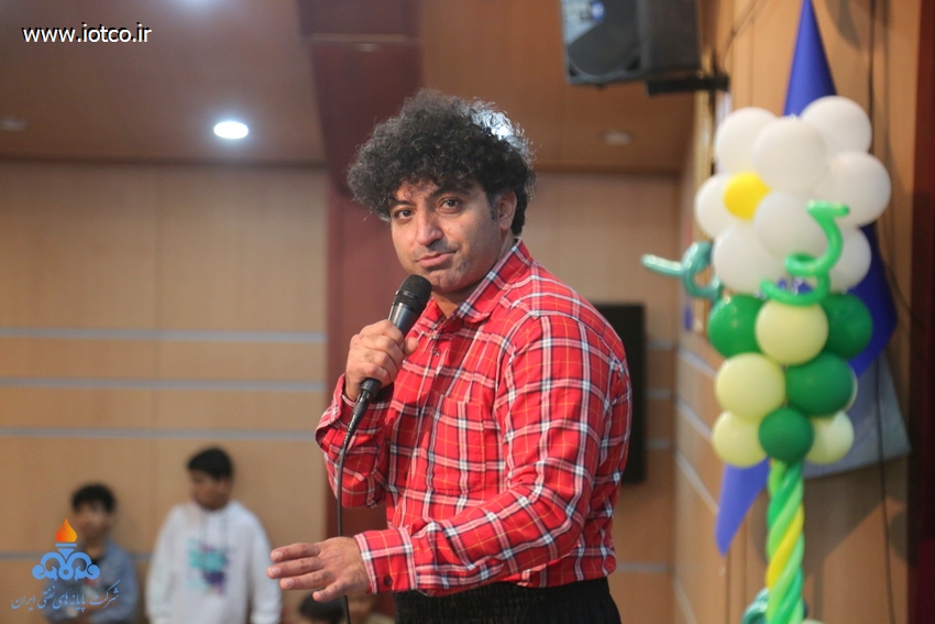 جشن باشکوه نیمه شعبان در پایانه نفتی خارگ 13