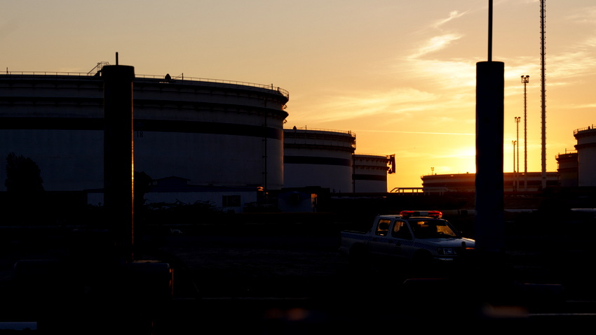 رضا مرادی حقیقت + مدیر حسابرسی داخلی شرکت ملی نفت ایران+اسدروز + مخازن+ اسکله + پروژه + کنترل کیفیت 4