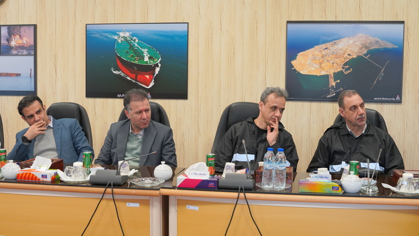 عباس اسدروز+ رضا مرادی حقیقت+مدیر حسابرسی داخلی شرکت ملی نفت ایران+ نوسازی تاسیسات 7