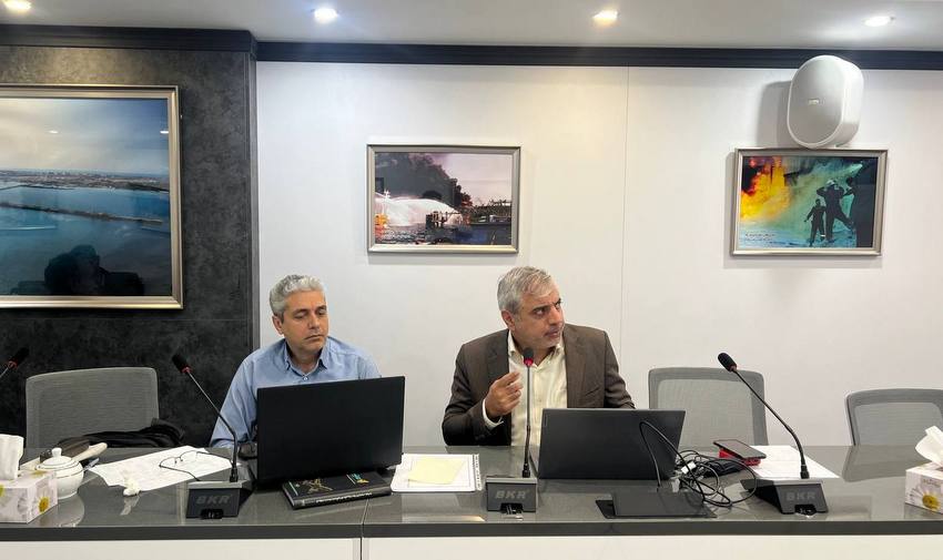 برگزاری نشست تخصصی جاری‌سازی هوش مصنوعی در شرکت پایانه‌های نفتی ایران 5