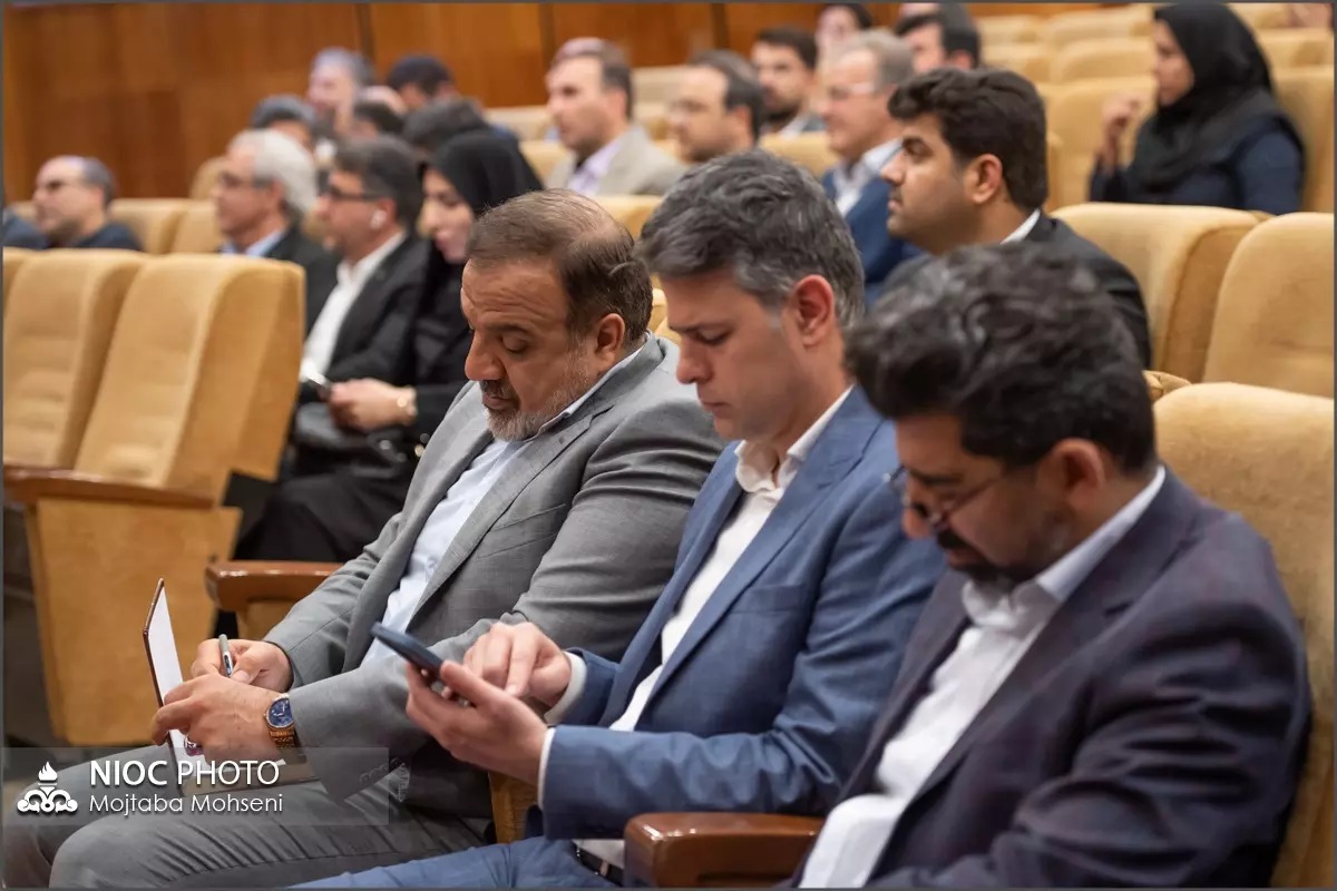 انتخابات شورای هماهنگی مدیران روابط عمومی صنعت نفت 32