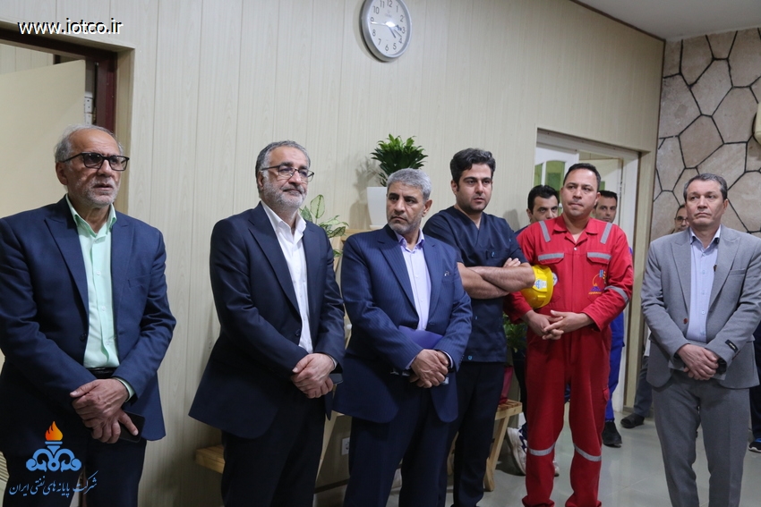 بازدید مدیران ارشد سازمان پدافند غیرعامل کشور از تاسیسات راهبردی صنعت نفت در جزیره خارگ 8