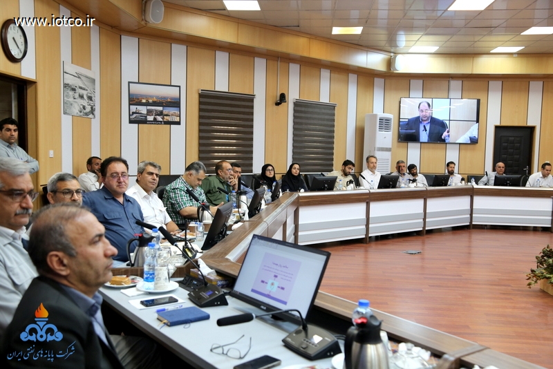 نشست مشاوره کاهش استرس شغلی + مدیران و روسا + هفته سلامت + دکتر گران پی 9