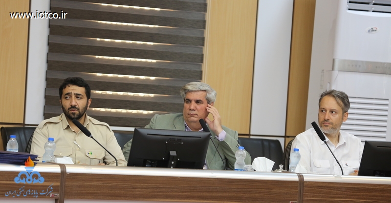 نشست مشاوره کاهش استرس شغلی + مدیران و روسا + هفته سلامت + دکتر گران پی 16