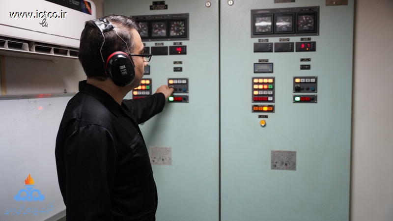 کارگران+ پایانه های نفتی ایران 11