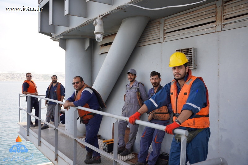 کارگران+ پایانه های نفتی ایران 18