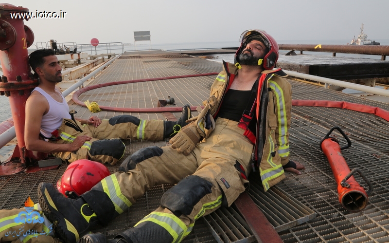 کارگران+ پایانه های نفتی ایران 39