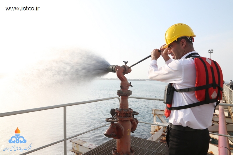 کارگران+ پایانه های نفتی ایران 46