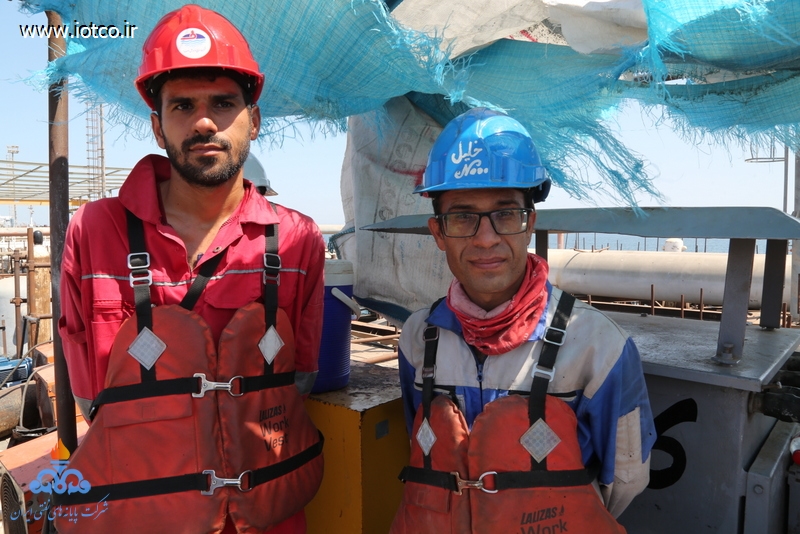 کارگران+ پایانه های نفتی ایران 63