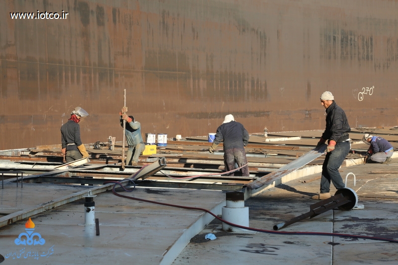 کارگران+ پایانه های نفتی ایران 66