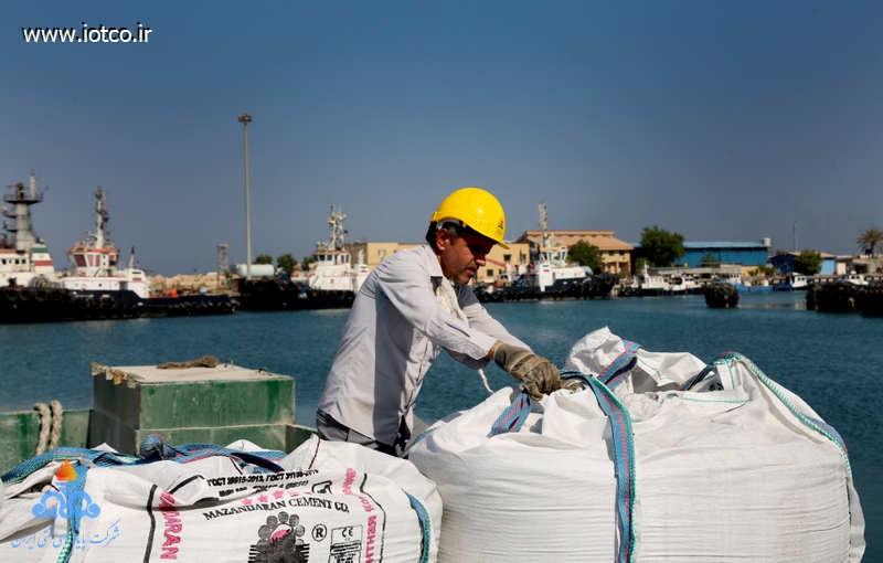 کارگران+ پایانه های نفتی ایران 73