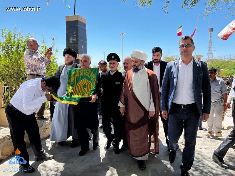 کاروان خدام حرم مطهر رضوی و پرچم متبرک بارگاه ملکوتی امام رضا+ دهه کرامت 11