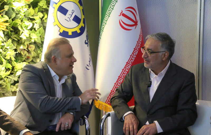 حضور تخصصی و هدفمند شرکت پایانه‌های نفتی ایران در نخستین روز نمایشگاه نفت ۱۴۰۴ 6