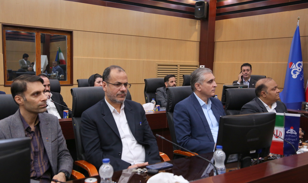 نشست معرفی فرصت‌های سرمایه‌گذاری پایانه‌های نفتی ایران 22