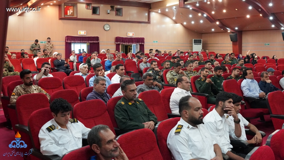 گرامیداشت سالروز آزادسازی خرمشهر +پایانه نفتی خارگ 12