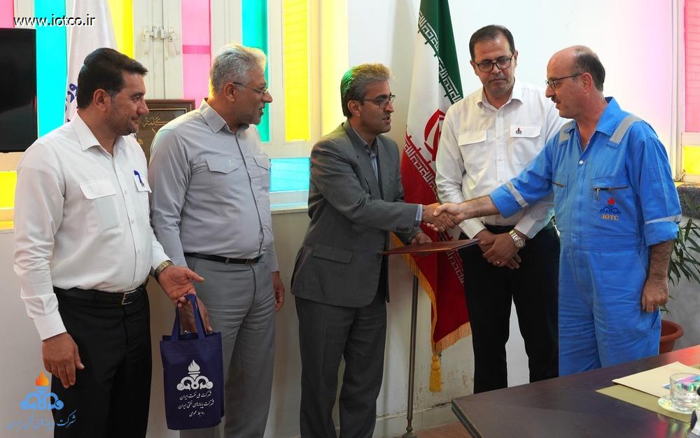 کارمندان نمونه +پایانه نفتی خارگ+ هفته دولت  2