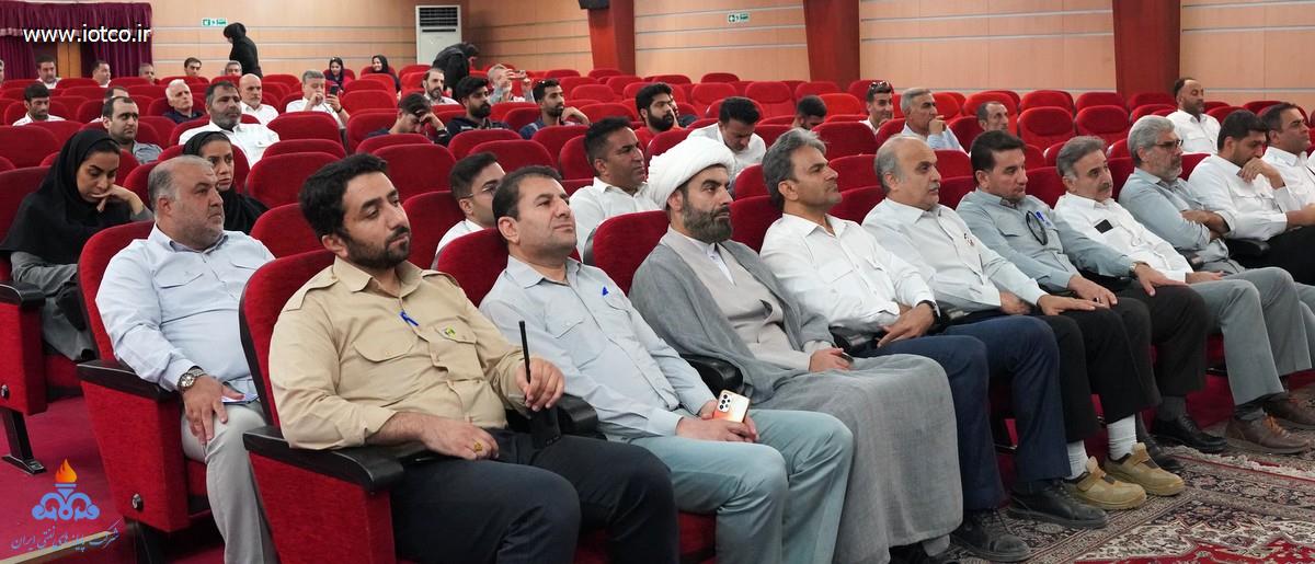 کارگاه آموزشی پیشگیری از بیماری‌های قلب و عروق +پایانه نفتی خارگ  10