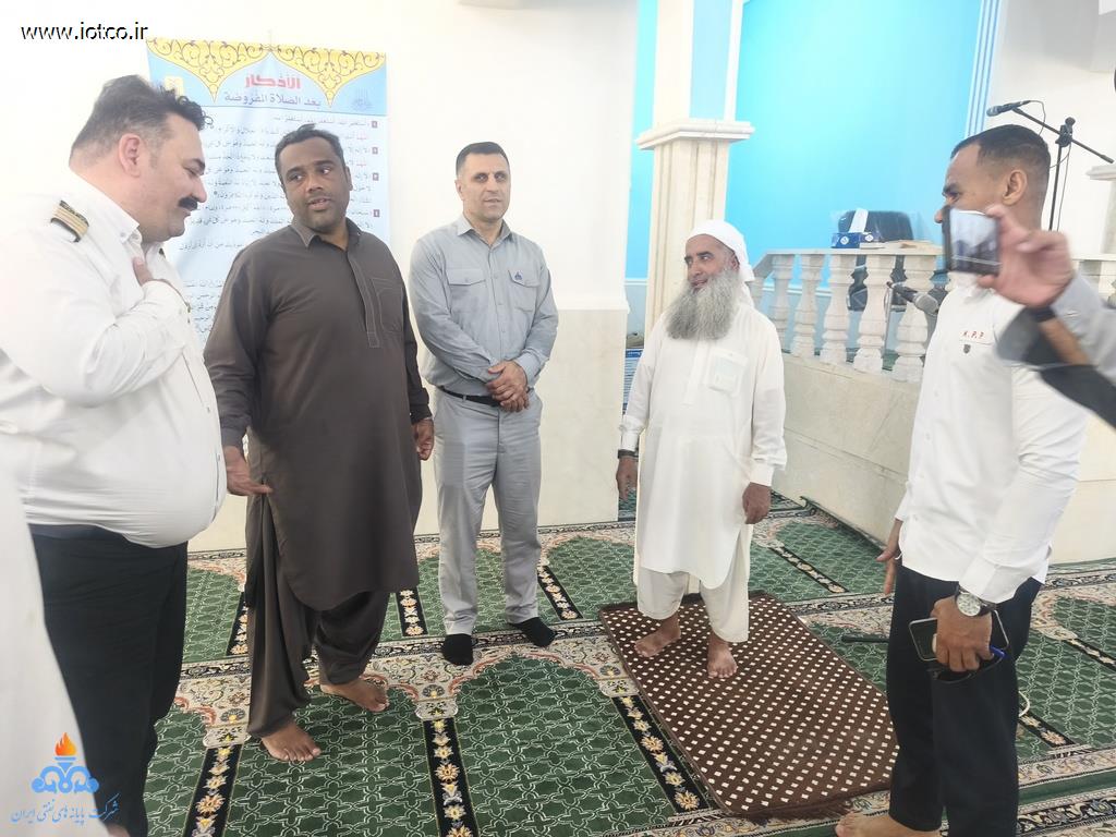 کارکنان پایانه نفتی جاسک +امام جمعه اهل سنت+ روستای مغ قنبر+ دهکردی 3
