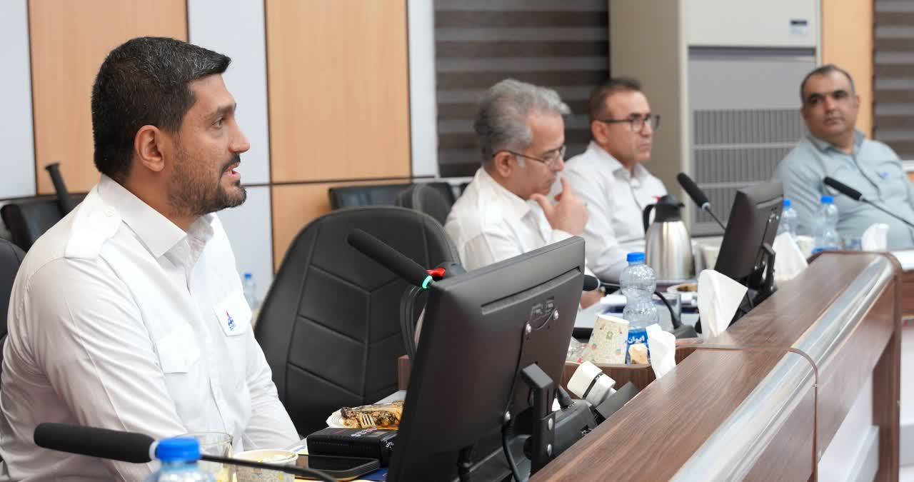 جایزه تعالی سازمانی در شرکت پایانه‌های نفتی ایران+ اسدروز 16