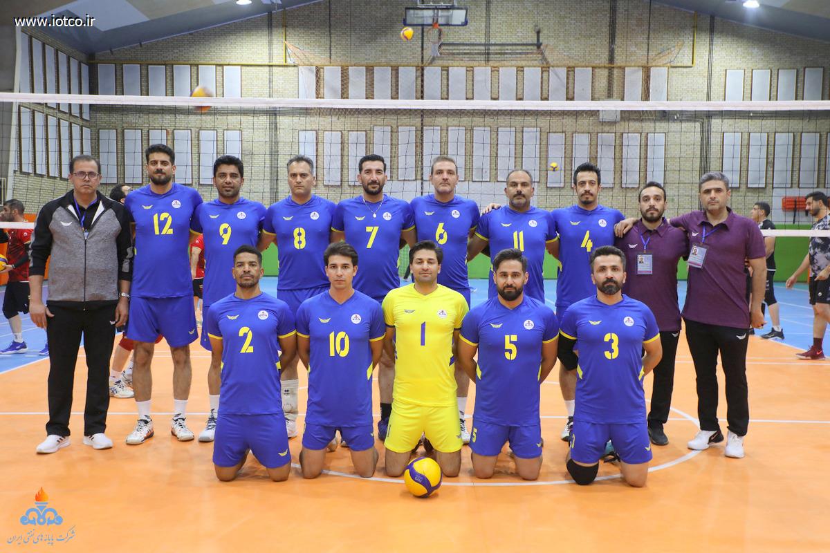 قهرمانی تیم والیبال شرکت پایانه‌های نفتی ایران+ المپیاد وزرت نفت 10