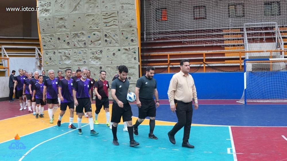 فوتسال کارکنان بالای ۴۵ سال 84