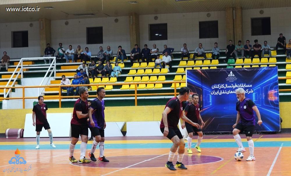 فوتسال کارکنان بالای ۴۵ سال 60