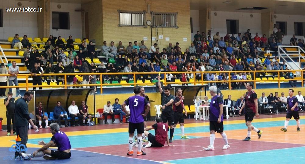 فوتسال کارکنان بالای ۴۵ سال 58