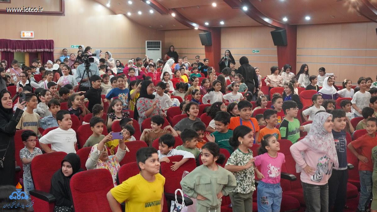 روز جهانی کودک +جزیره‌ خارگ 24