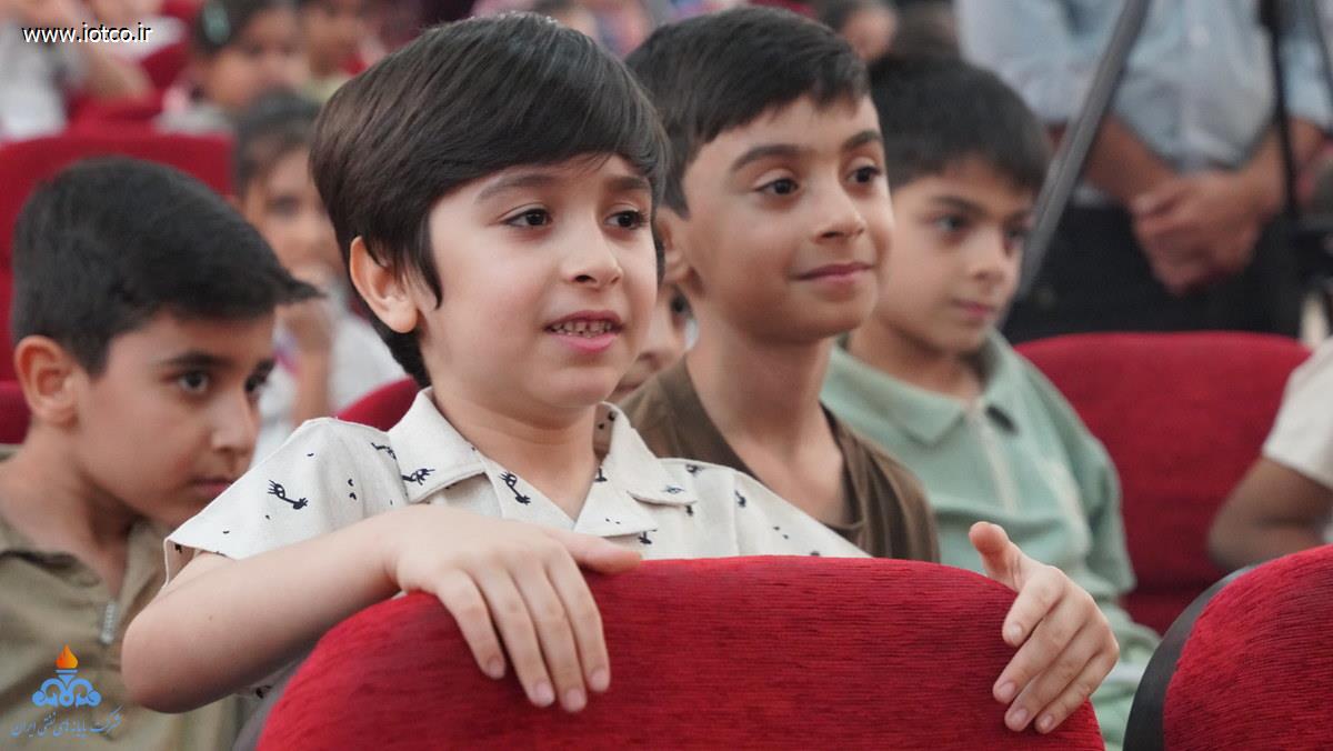 روز جهانی کودک +جزیره‌ خارگ 8