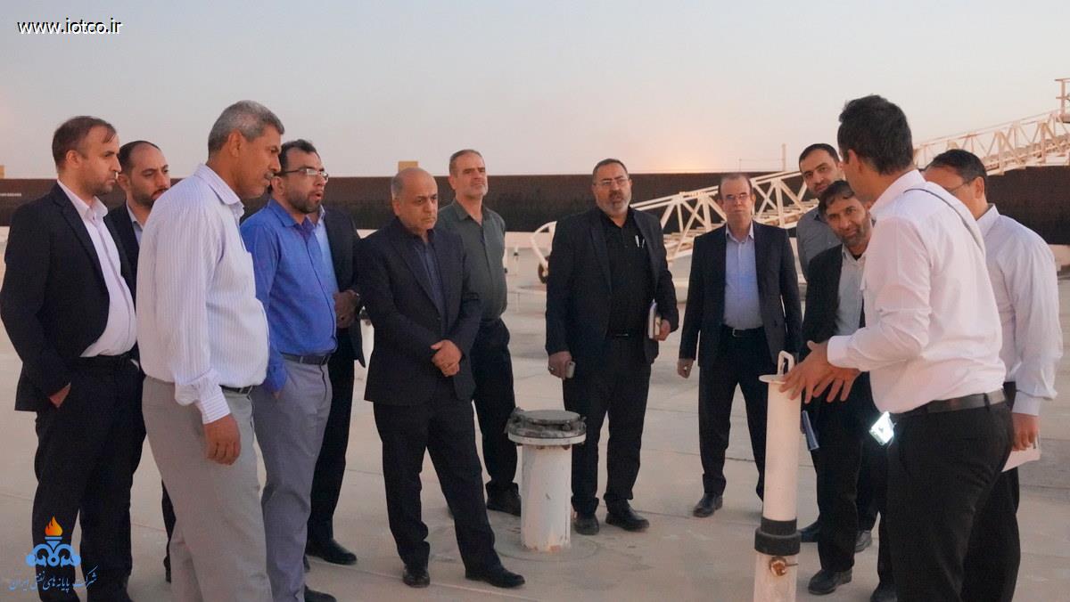 بازدید علمی دانشجویان دانشگاه عالی دفاع ملی +پایانه نفتی خارگ 4