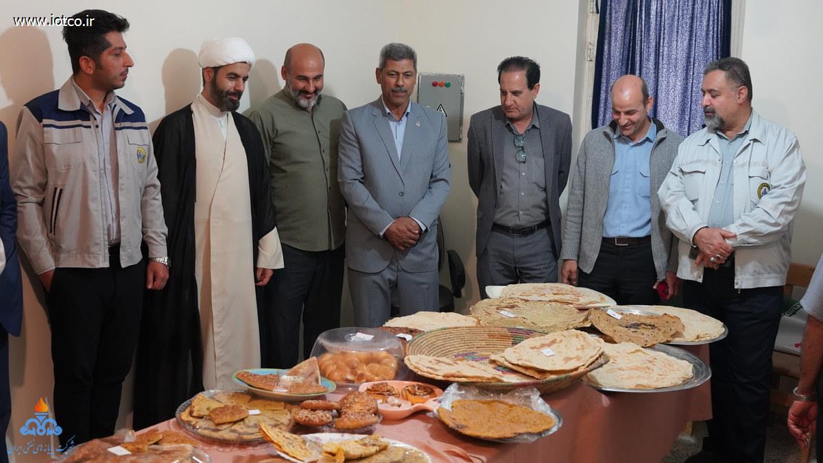 جشنواره نان محلی + نمایشگاه آثار هنری +دهه فجر +جزیره خارگ  8