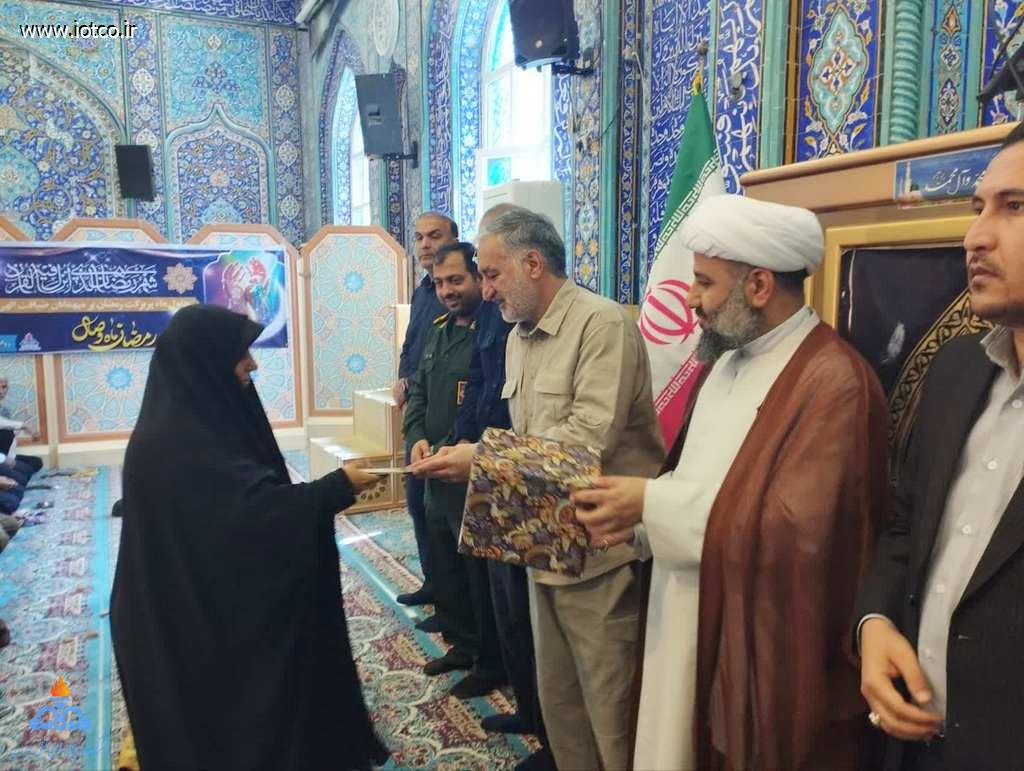 تجلیل از بسیجیان فعال جبهه فرهنگی هنری سال ۱۴۰۴ پایانه نفتی خارگ 3