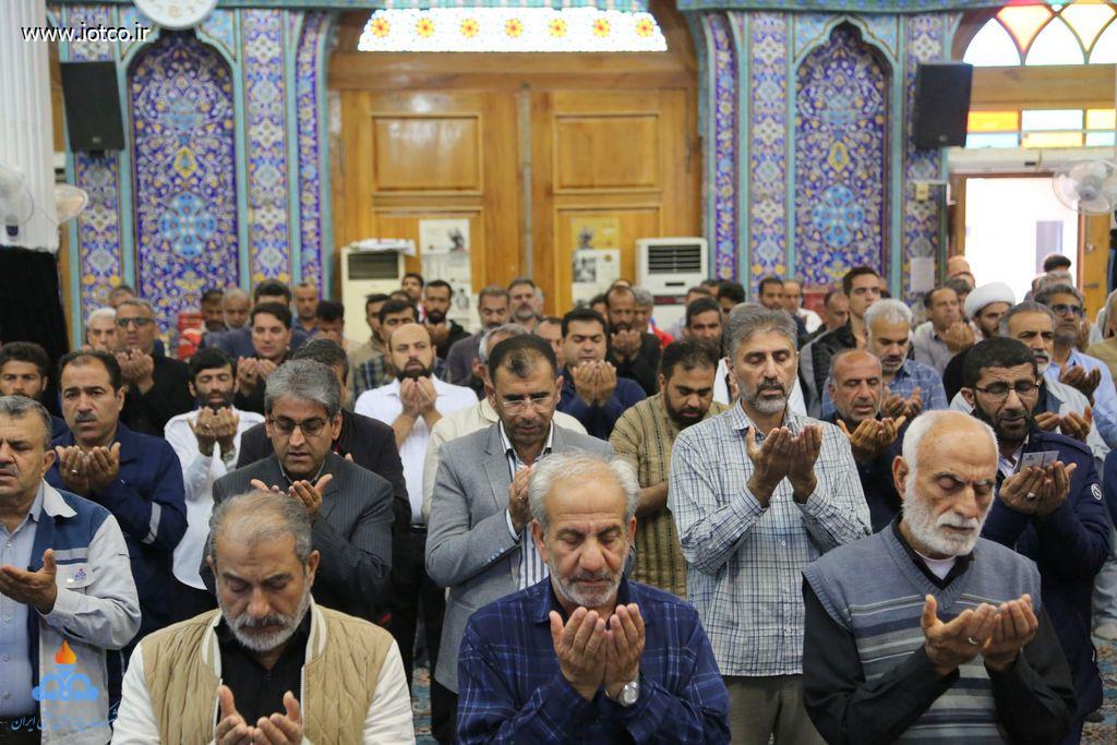 نماز با شکوه عیدسعید فطر در جزیره خارگ  29
