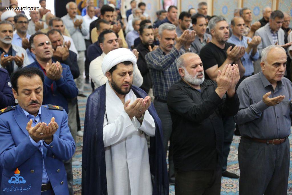 نماز با شکوه عیدسعید فطر در جزیره خارگ  27