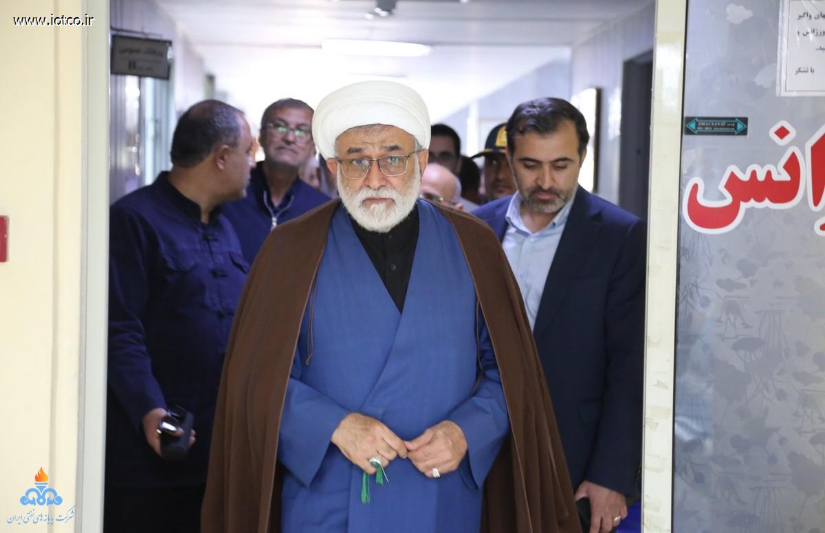 بازدید رئیس و اعضای کمیسیون انرژی مجلس از جزیره خارگ 11