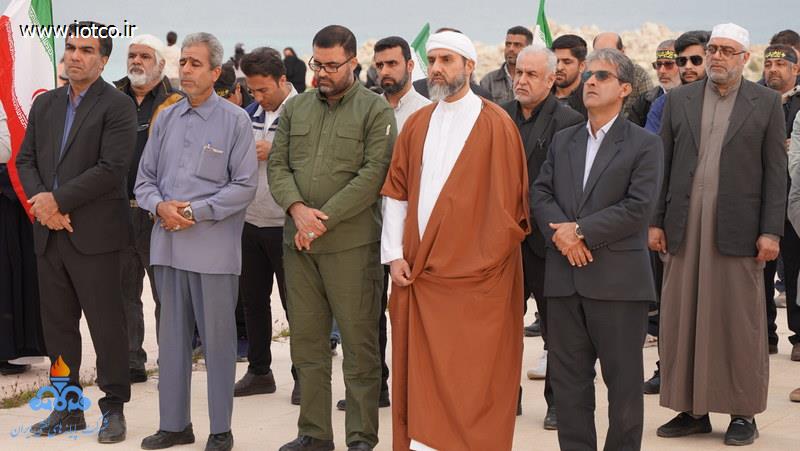 تجمع سوگواران رهبر شهید انقلاب در جزیره خارگ 5