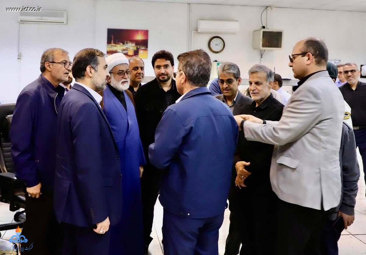 بازدید رئیس و اعضای کمیسیون انرژی مجلس از جزیره خارگ 1