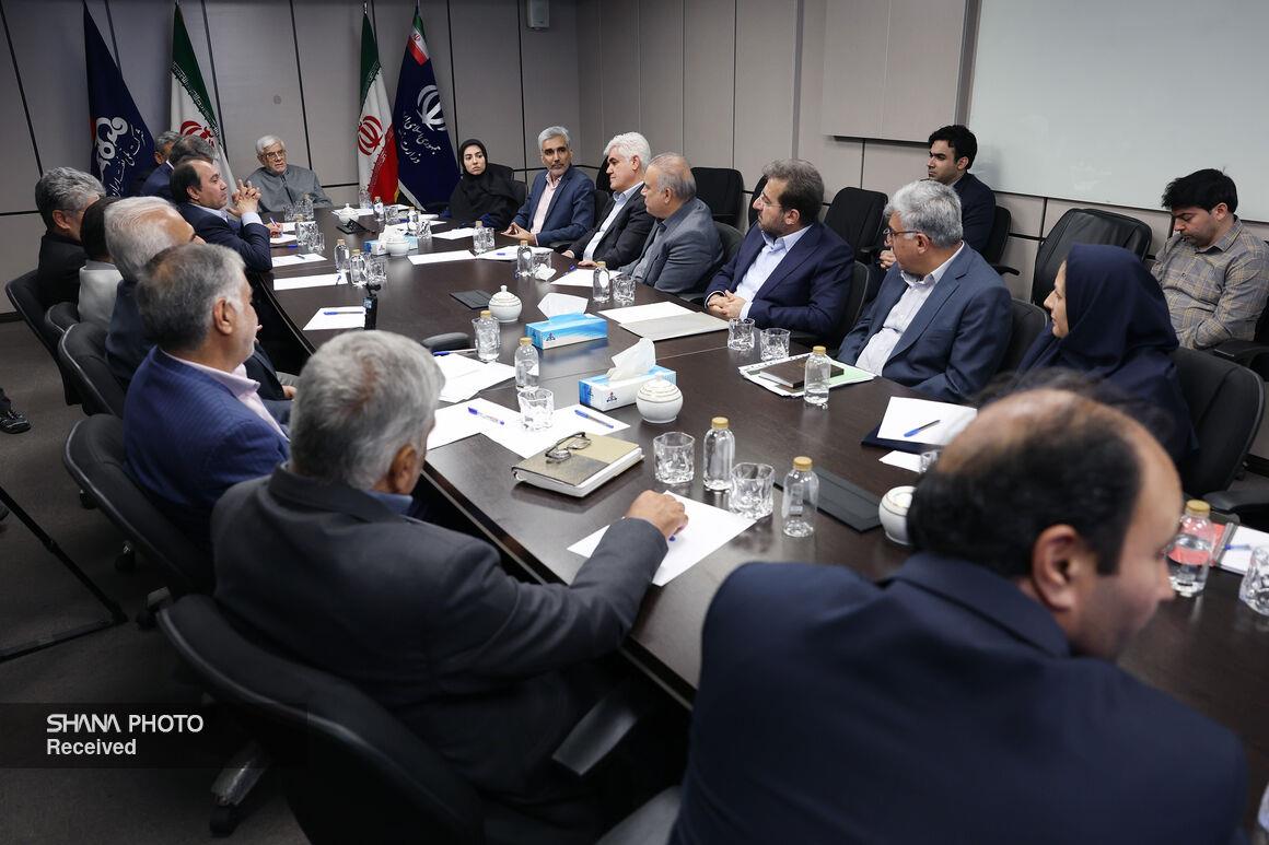 دیدار معاون اول رئیس‌جمهوری با مدیران ارشد شرکت ملی نفت ایران 6