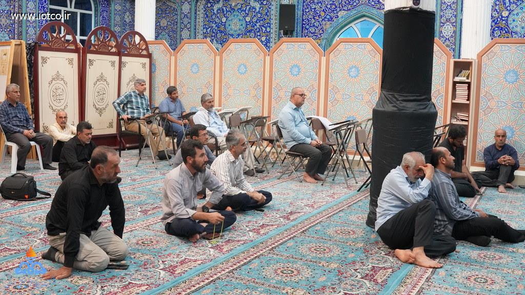 محرم 1405 12