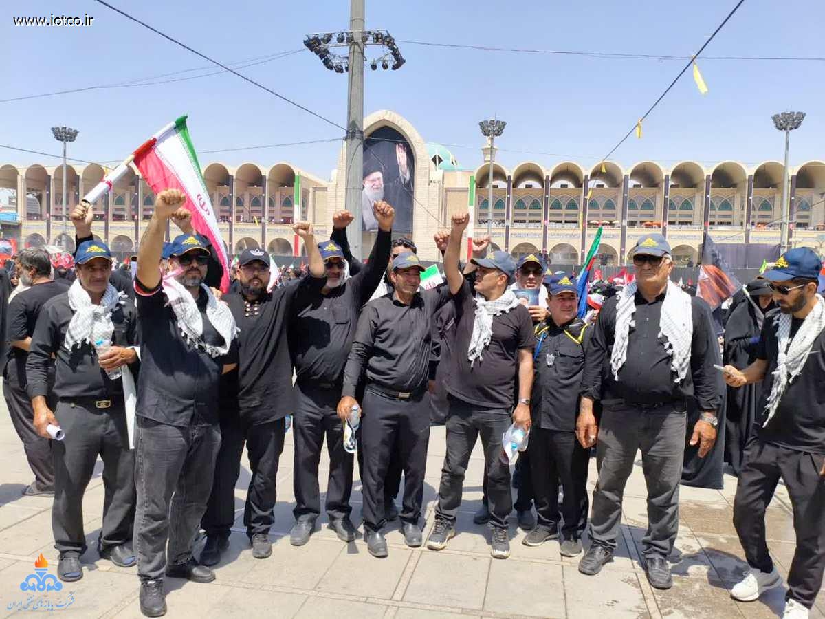 پایانه نفتی شمال +رهبر شهید 19