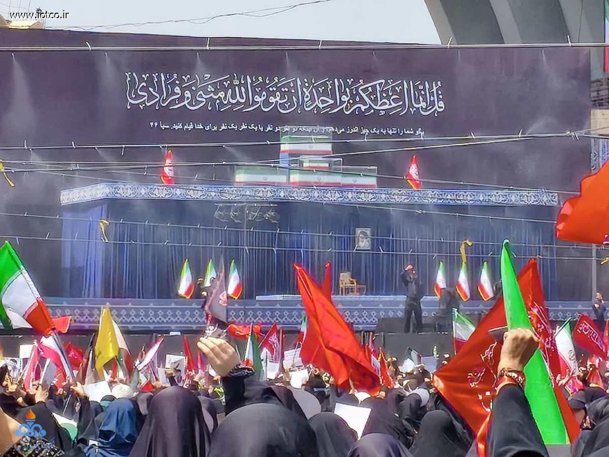 پایانه نفتی شمال +رهبر شهید 9