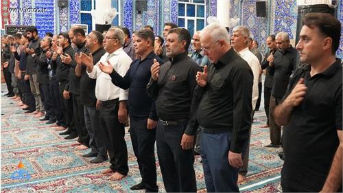 آیین عزاداری شب هشتم ماه محرم در پایانه نفتی خارگ برگزار شد