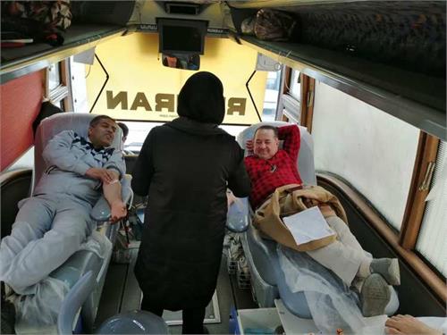 کارکنان پایانه نفتی شمال خون اهدا کردند + تصاویر