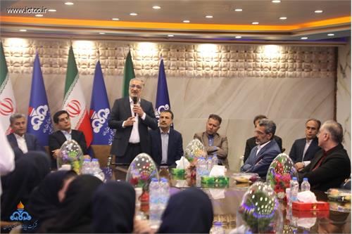دیدار نوروزی مدیرعامل شرکت پایانه‌های نفتی ایران با مدیران و کارکنان ستاد تهران